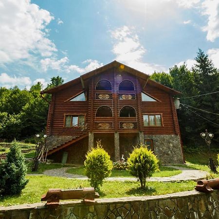 Hotel Lisova Kazka Zhdeniievo Exterior foto