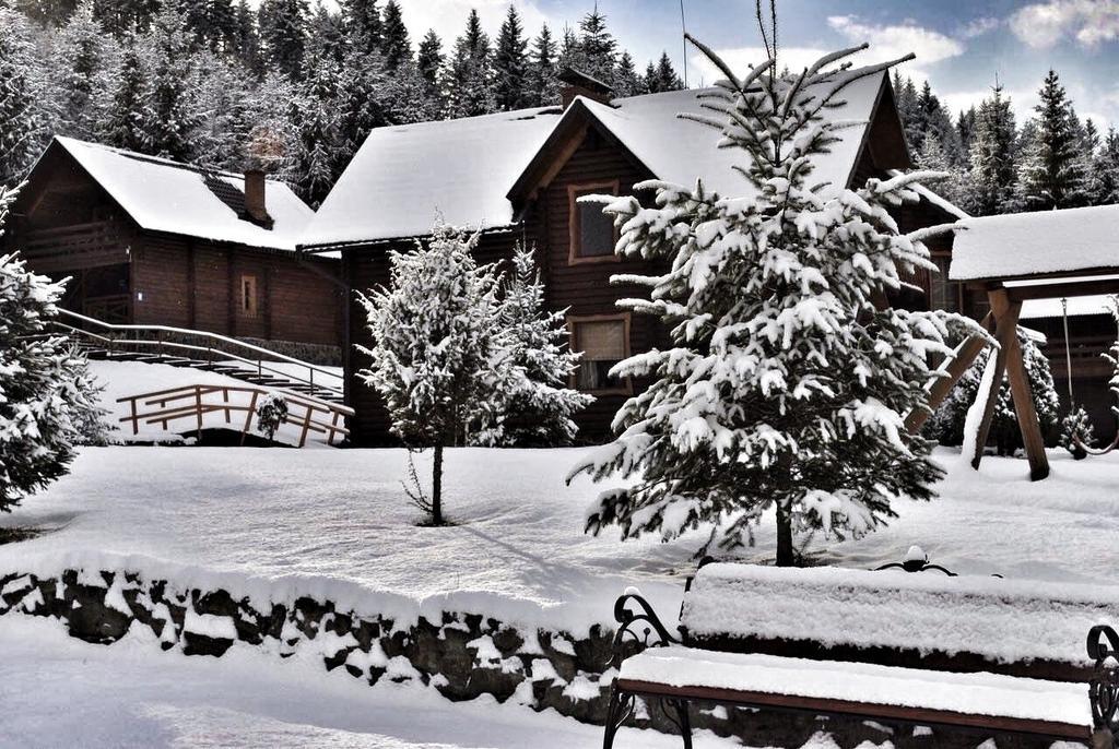 Hotel Lisova Kazka Zhdeniievo Exterior foto