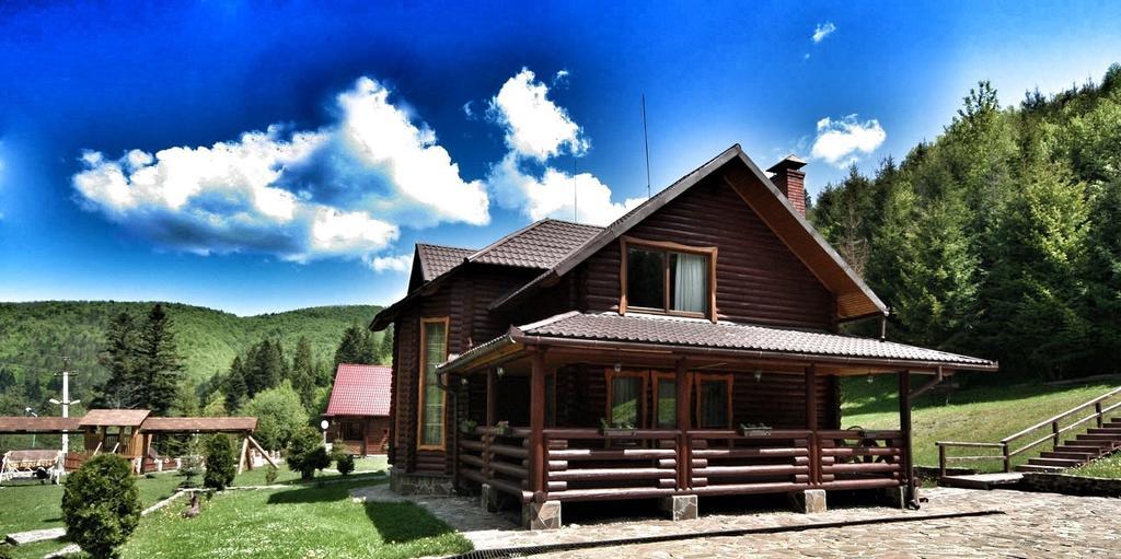 Hotel Lisova Kazka Zhdeniievo Exterior foto