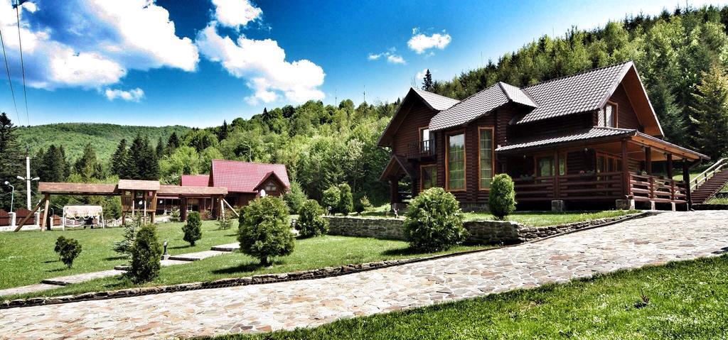 Hotel Lisova Kazka Zhdeniievo Exterior foto